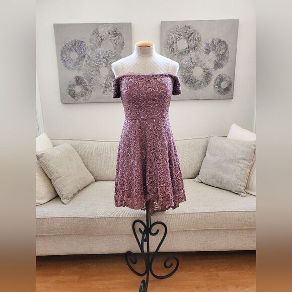 🌹 SEQUIN HEARTS 🌹 Off Shoulder Sequin Lace High Low Dress - [Size 11, Mauve] - Picture 3 of 13